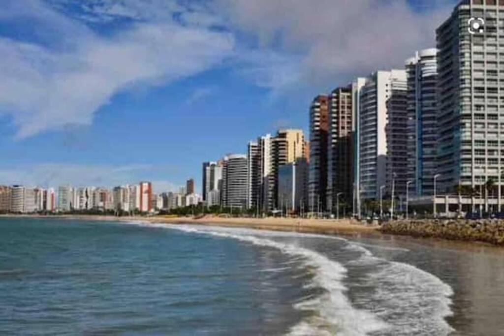 Kitnet 2000 * Fortaleza (Ceara)